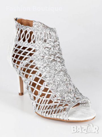 Летни сандали в сребристо, на ток 36/40, снимка 3 - Сандали - 32892891