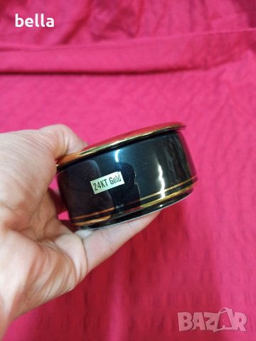 Порцеланова кутия за дребни бижута. Японската древна техника Чокин - с красиви Райски птици., снимка 9 - Други ценни предмети - 43700090