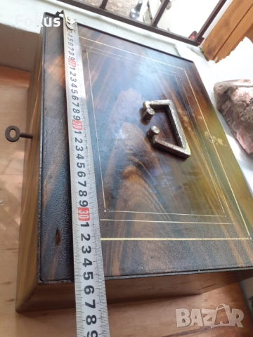 Стара каса сейф касетка банка с ключ, снимка 5 - Антикварни и старинни предмети - 51596624