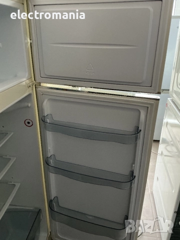 хладилник с отделна камера Point RR240CN, снимка 8 - Хладилници - 52314187