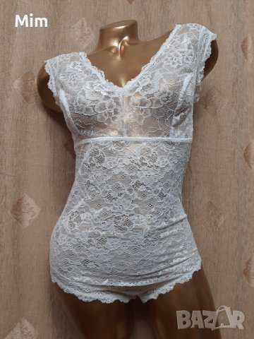 L/XL Бяло дантелено, еластично боди