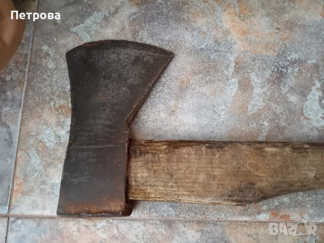 Стара брадва, снимка 2 - Други ценни предмети - 52010004