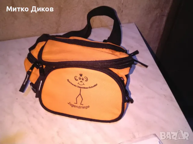 Jugendriege немска нова маркова чанта за кръста банана 29х13х13см