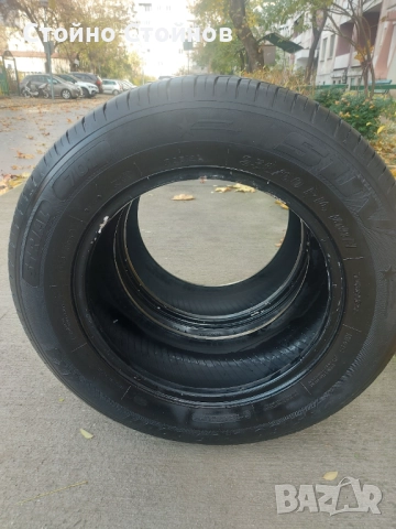 Всесезонни гуми за джип 235/60/16 - 2 бр., снимка 8 - Гуми и джанти - 52499823