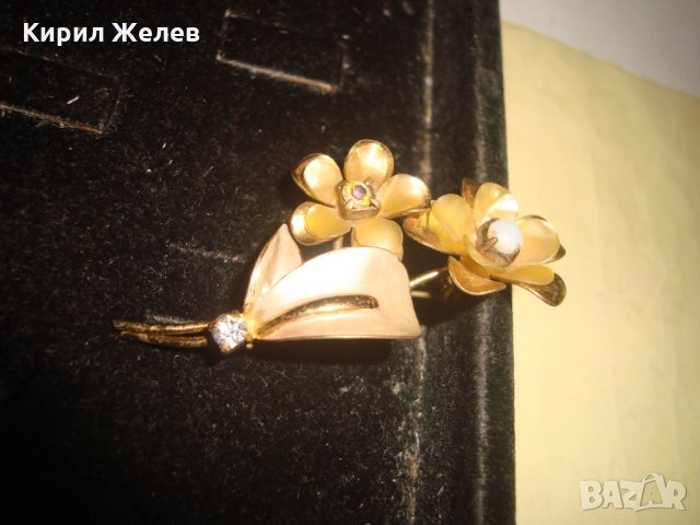 ПОЗЛАТЕНА СТАРА СКЪПОЦЕННА БРОШКА - ЦВЕТЕ ЕМАЙЛИРАНА 22888, снимка 8 - Антикварни и старинни предмети - 33350469