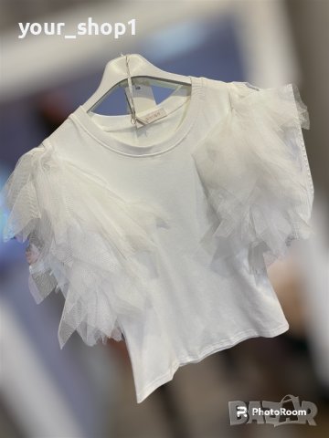 Ефектна дамска тениска с тюл в бяло , снимка 1 - Тениски - 43897559