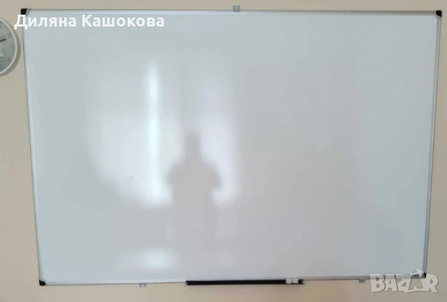 Бяла дъска , 120 x 180 cm,  С алуминиева рамка