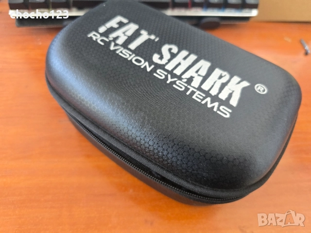 Оригинални FPV очила Fatshark Attitude V4 limited edition, снимка 2 - Дронове и аксесоари - 52245916
