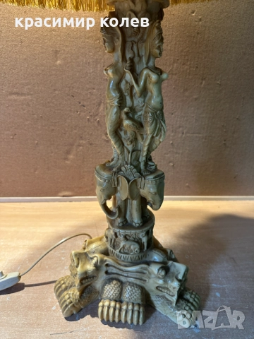 винтидж настолна лампа с богата орнаментика, снимка 5 - Антикварни и старинни предмети - 51990444