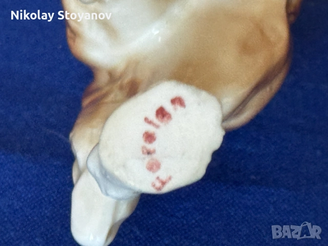 Фигурка на порцеланово куче - Немска овчарка, снимка 4 - Колекции - 52796459