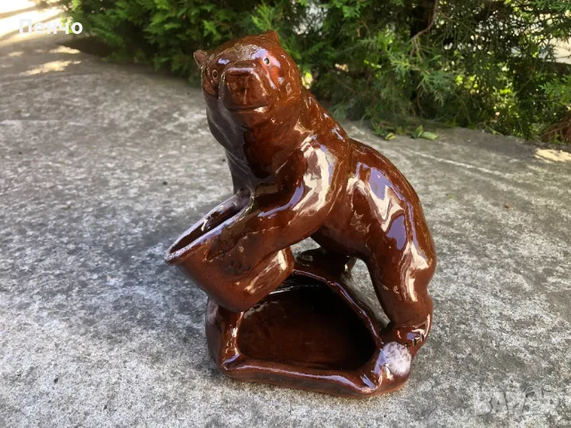 СОЦ българска керамична фигура /пепелник/ МЕЧОК, снимка 1