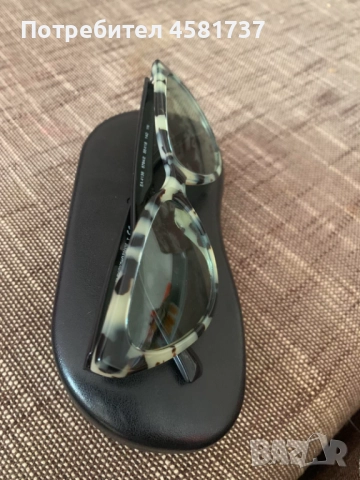 Слънчеви очила Emporio Armani( cat eye), снимка 9 - Слънчеви и диоптрични очила - 51879744
