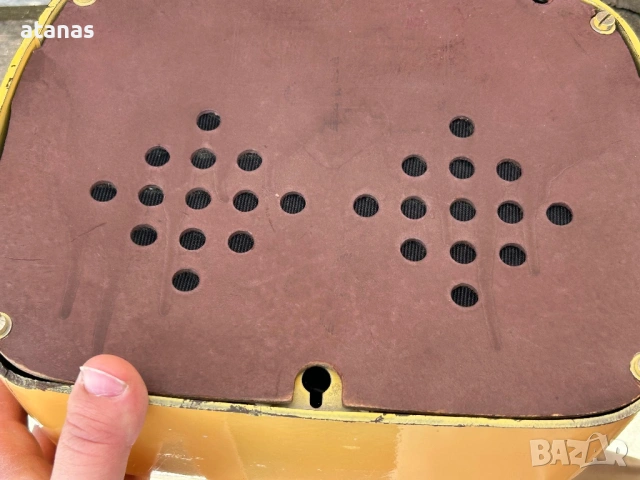 Старо радио, снимка 3 - Антикварни и старинни предмети - 53474919