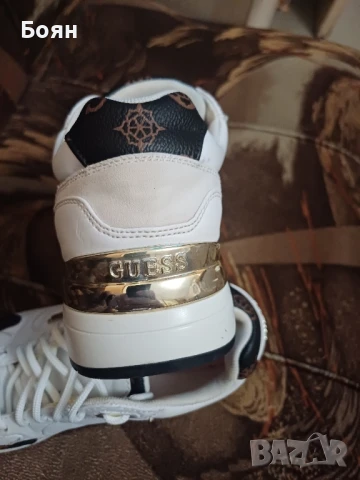 Guess Сникърси Metz2 FL6MZ2 FAL12 Бял

, снимка 6 - Маратонки - 50867219