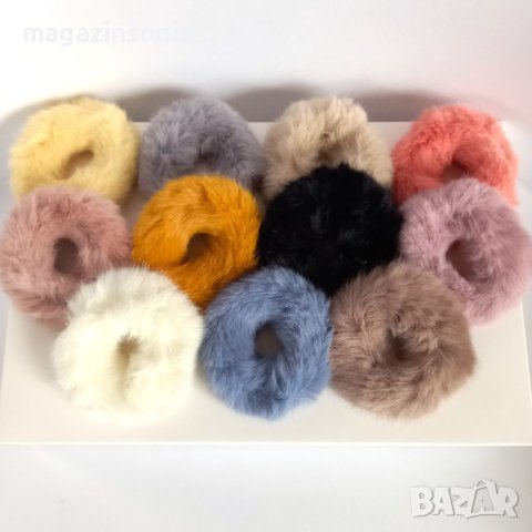 Цветни и красиви пухени ластици за коса в различни цветове