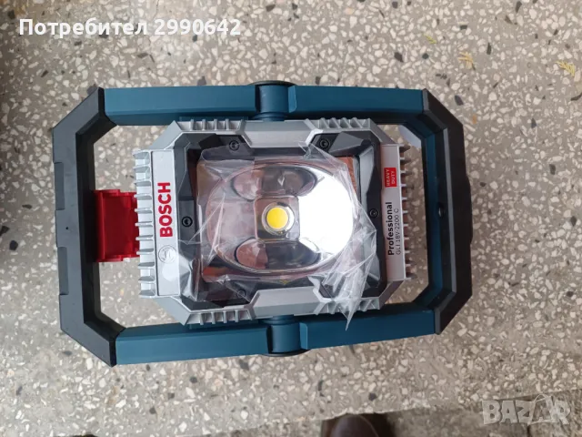 Продавам професионален прожектор BOSCH GLI 18V-2200 C, снимка 1