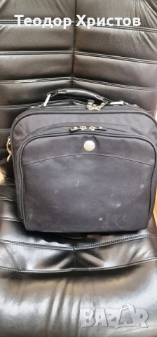 Продавам оригинална чанта за топ Dell Latitude E6430s