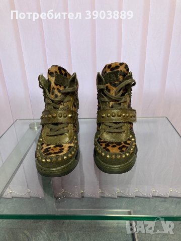 Prodavam , снимка 2 - Дамски ежедневни обувки - 43527079