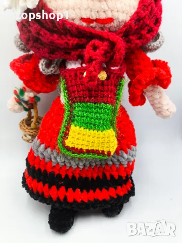 Мартеница Баба Марта голяма ръчна изработка , снимка 4 - Декорация за дома - 49258162