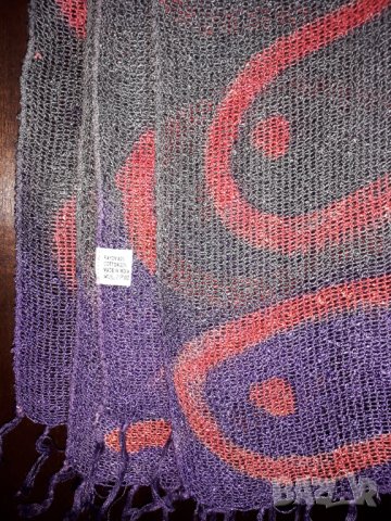 Дамски шал с ресни, снимка 4 - Шалове - 35402538