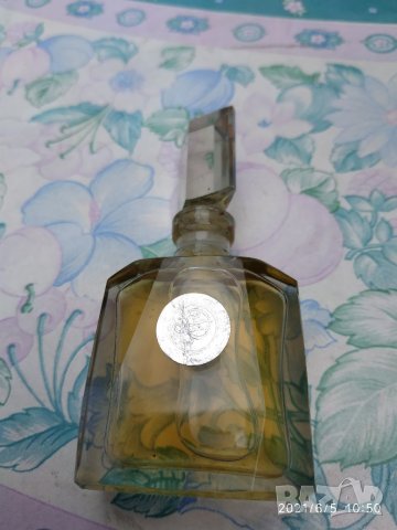 Старо кристално парфюмено шише Арт Деко от 1930 година, снимка 2 - Антикварни и старинни предмети - 33111914