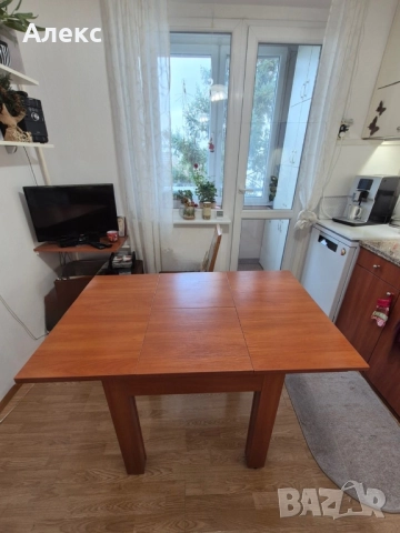 Разтегателна трапезна маса – 80 → 120 см, запазена и стабилна., снимка 3 - Маси - 52801295