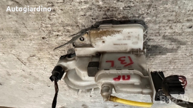 Брава за врата на VW Golf - 1H0862153A / 6457-11 / ZSB1H1837015