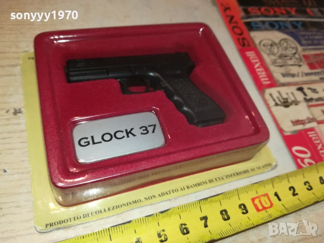 GLOCK 37-КОЛЕКЦИОНЕРСКИ ПИСТОЛЕТ-ВНОС SWISS 1909251456, снимка 10 - Колекции - 51769106