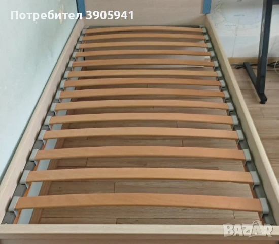Продавам дървен скрин - ракла и подматрачна рамка, снимка 7 - Шкафове - 51244501
