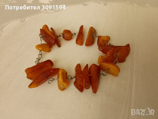 Стара Гривна от Необработен Кехлибар , снимка 6 - Антикварни и старинни предмети - 51695805