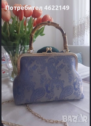 Красива дамска чанта с бродерия и  дръжка от бамбук, снимка 5 - Чанти - 52423733
