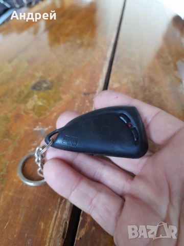 Старо дистанционно за аларма на автомобил #2, снимка 2 - Други ценни предмети - 52249554