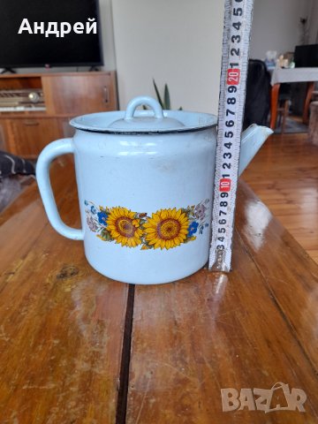 Стар емайлиран чайник #49, снимка 3 - Антикварни и старинни предмети - 38683859
