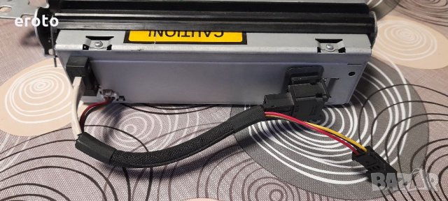 CD Changer/Чейнджър Mercedes ML W164, снимка 2 - Аксесоари и консумативи - 35025405