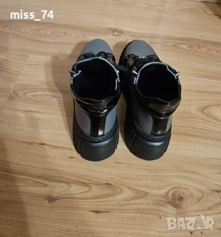 Спортни обувки "Мона Лиза" - 60 лева, снимка 2 - Дамски ежедневни обувки - 48644274