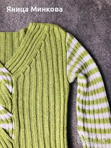 Дамски пуловер, снимка 3 - Блузи с дълъг ръкав и пуловери - 47456747