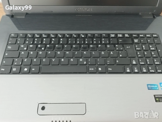 Геймърски - Medion 17,3" Intel i5, 6GB Рам, Nvidia 555M, SSD+HDD, снимка 8 - Лаптопи за игри - 51644259