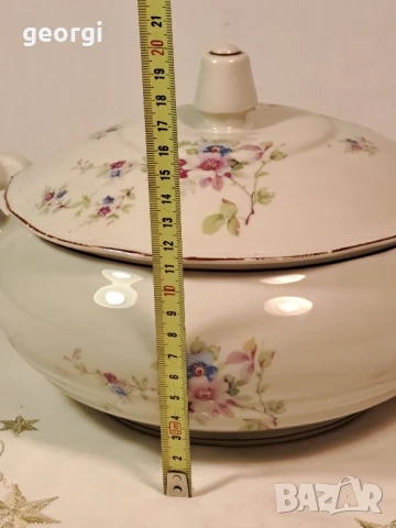 стар български порцеланов супник Китка Нови пазар 1956г.       26/2, снимка 8 - Аксесоари за кухня - 50677305