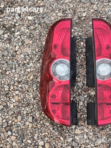 ляв и десен стоп за фиат добло опел комбо 2010 - 2015 FIAT DOBLO OPEL COMBO, снимка 2 - Части - 51899009