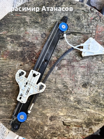 5P0839402. Стъклоповдигач заден десен за Сеат Алтеа XL. 2008г, снимка 2 - Части - 52255057