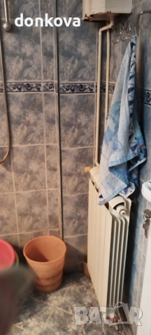 масивна самостоятелна къща Байкушева махала в близост до центъра., снимка 6 - Къщи - 52673836