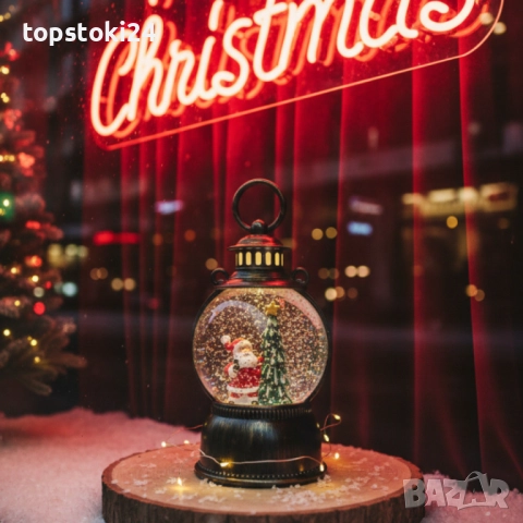 Голям LED коледен фенер с ефект на падащ сняг – приказна светлина и празнична магия, снимка 3 - Други стоки за дома - 52351926