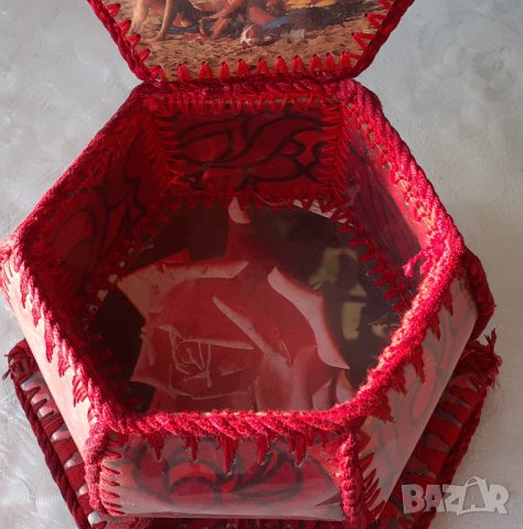 червена социалистическа кутия, соц , снимка 6 - Антикварни и старинни предмети - 43314296