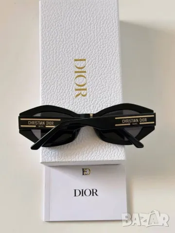 очила с калъф christian dior, снимка 7 - Слънчеви и диоптрични очила - 50407046