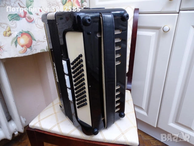Акордеон Велтмайстер 60 баса, снимка 14 - Акордеони - 52912540