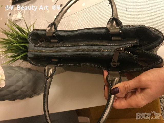 Дамска  чанта , сив цвят - “ FRAPAN “, снимка 4 - Чанти - 27368062