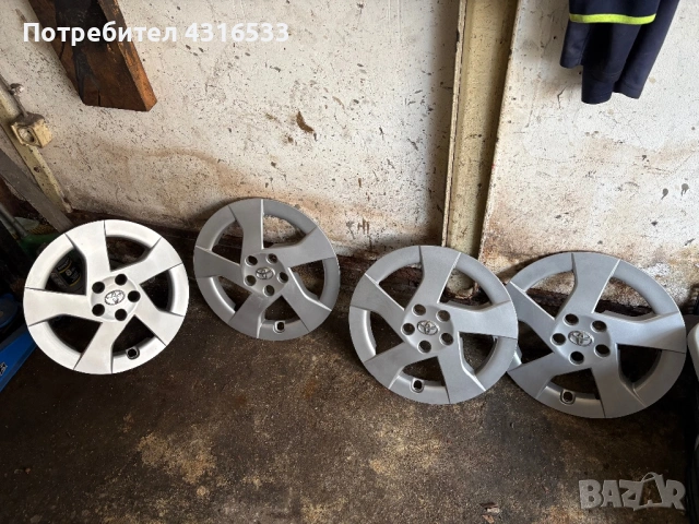 Оригинални Тасове за Тойота Приус 2009-2015, снимка 2 - Части - 53183567