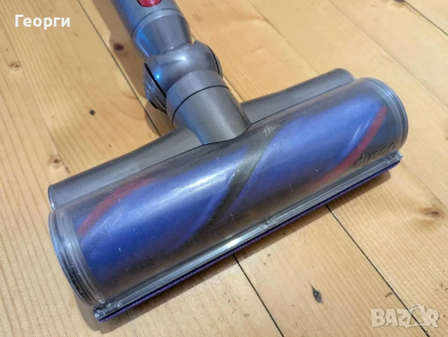 Много добра Dyson V10 безжична прахосмукачка пълен комплект, снимка 4 - Прахосмукачки - 52776522