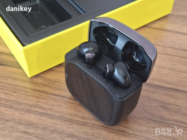 Нови блутут слушалки с активна смарт кутия тъчскрийн, снимка 4 - Bluetooth слушалки - 52174793