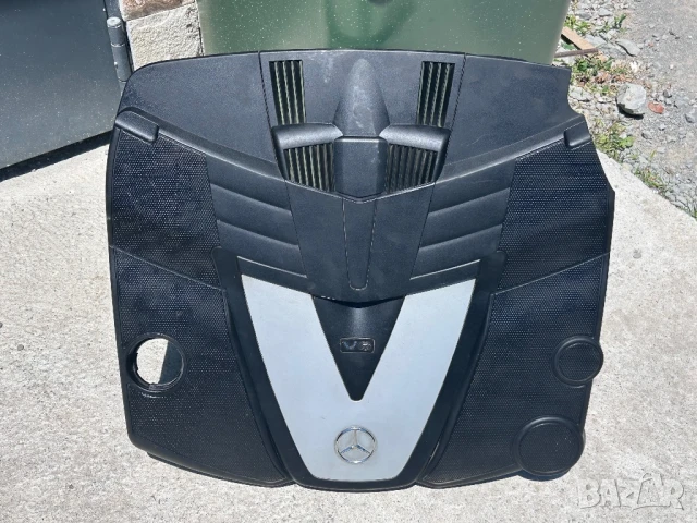 V6 Декоративен капак двигател ( кора мотор ) OM642 ML E C R GL 